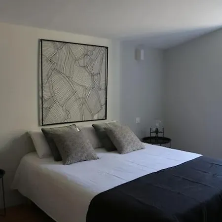 L'echauguette, De Luxe Avec Piscine Au Pied De La Cite Villa