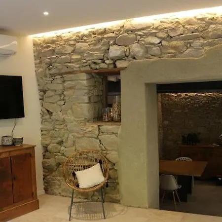 L'echauguette, De Luxe Avec Piscine * Carcassone