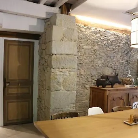 Villa L'echauguette, De Luxe Avec Piscine Au Pied De La Cite *