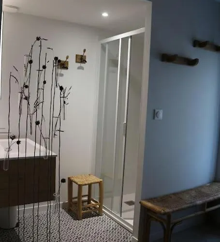 Villa L'echauguette, De Luxe Avec Piscine Au Pied De La Cite *