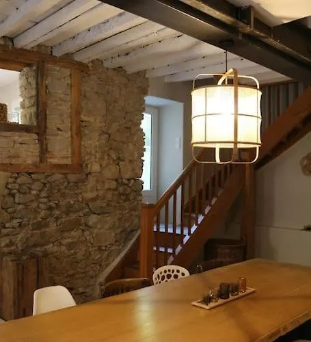 L'echauguette, De Luxe Avec Piscine Au Pied De La Cite *