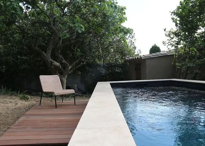 Villa L'echauguette, De Luxe Avec Piscine Au Pied De La Cite *