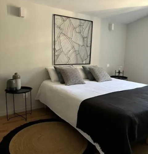 L'echauguette, De Luxe Avec Piscine Au Pied De La Cite